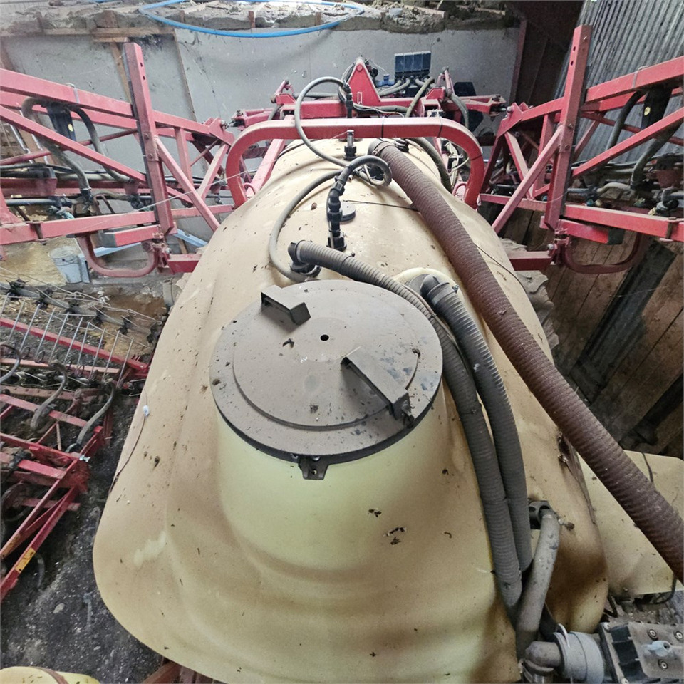 Spruta Hardi CM2 Commander 2.800 l: bild 18