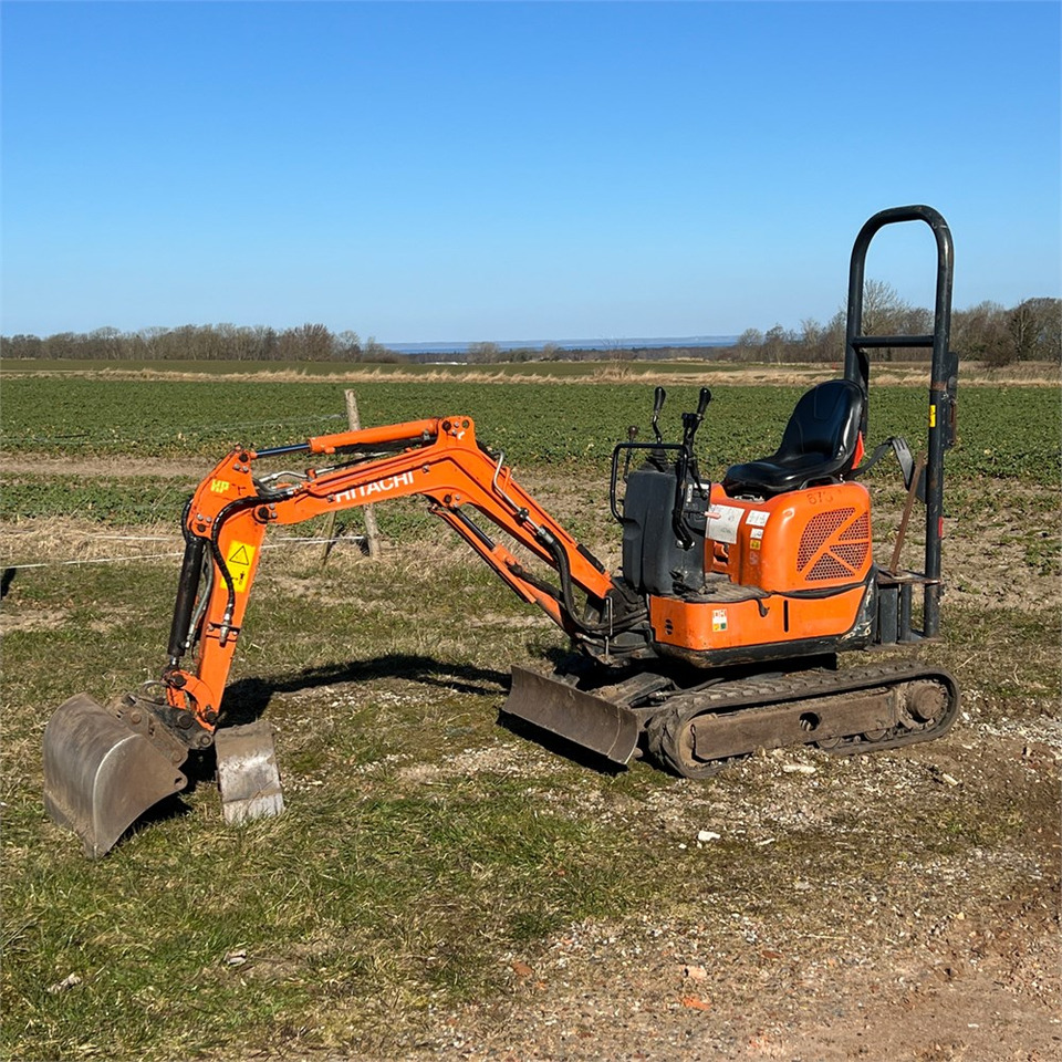 Hitachi ZX10U-2 - Minigrävmaskin: bild 1 Hitachi ZX10U-2 - Minigrävmaskin: bild 1