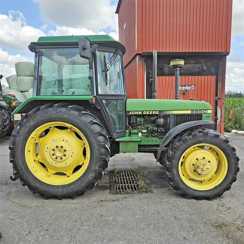 John Deere 2850 MFWD - Traktor: bild 2 John Deere 2850 MFWD - Traktor: bild 2