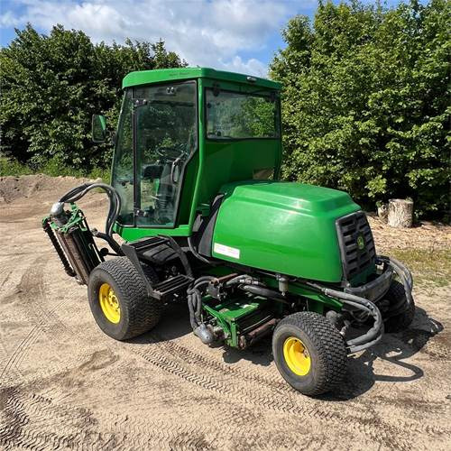 John Deere 8700 PC FM - Gräsklippare: bild 5 John Deere 8700 PC FM - Gräsklippare: bild 5