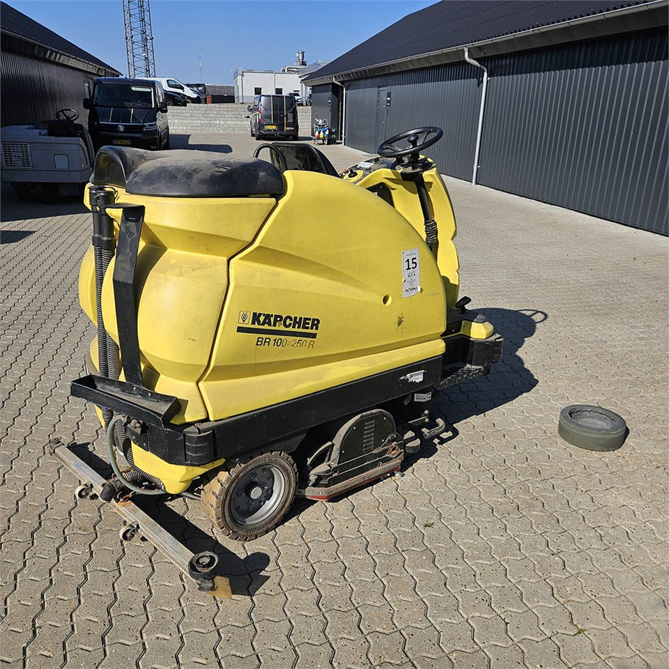 Kärcher BR 100/250 R BP PAC - Städmaskin: bild 1 Kärcher BR 100/250 R BP PAC - Städmaskin: bild 1