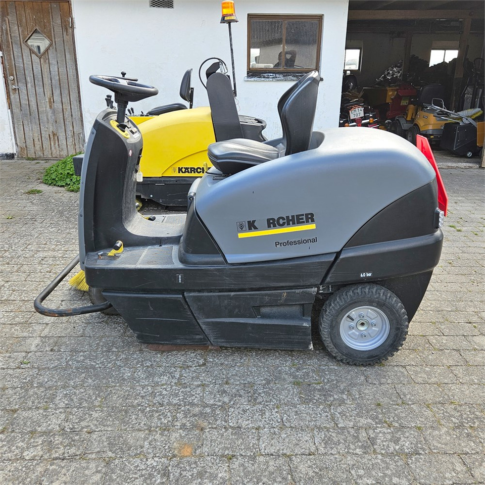 Kärcher Km 100/100 RG - Industriell sopmaskin: bild 1 Kärcher Km 100/100 RG - Industriell sopmaskin: bild 1