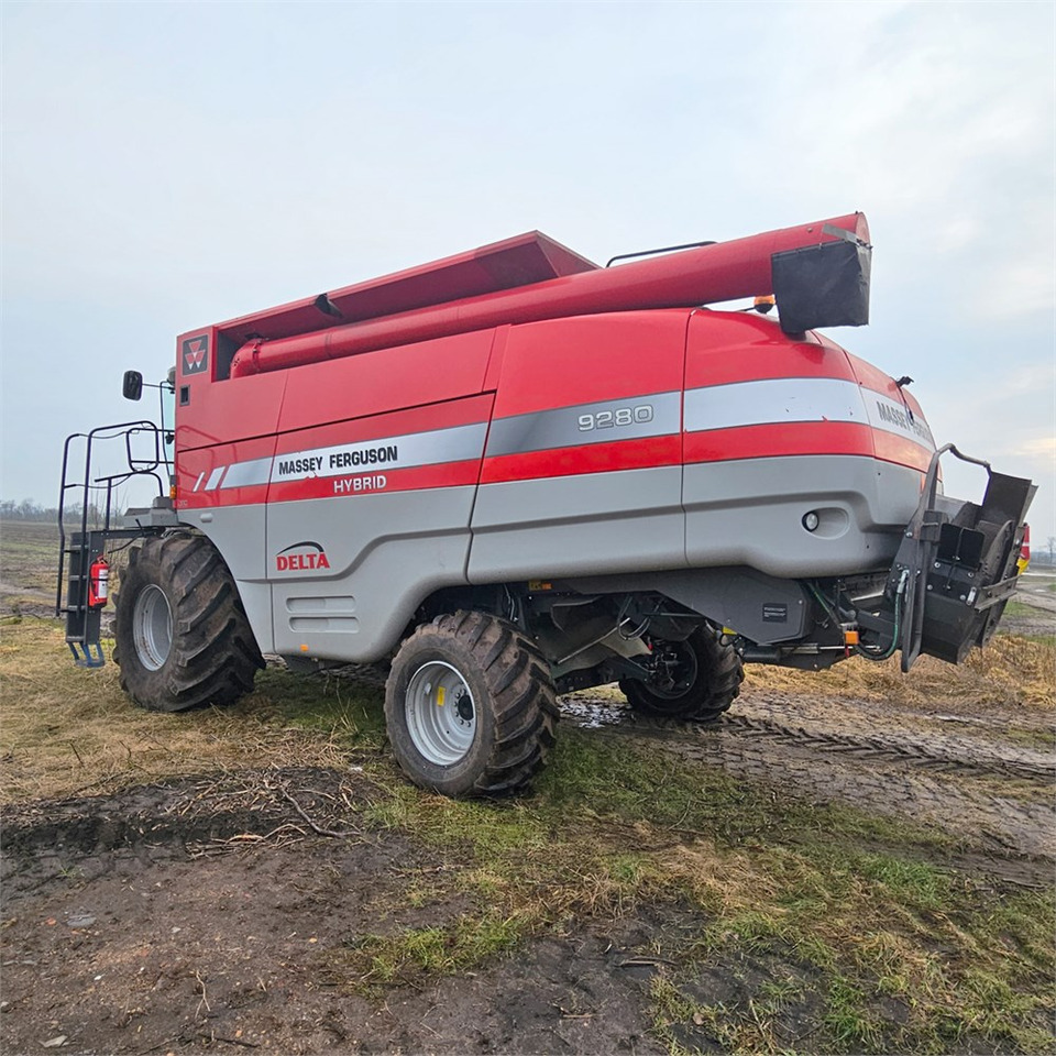 Massey Ferguson 9280 Hybrid - Skördemaskin: bild 3 Massey Ferguson 9280 Hybrid - Skördemaskin: bild 3