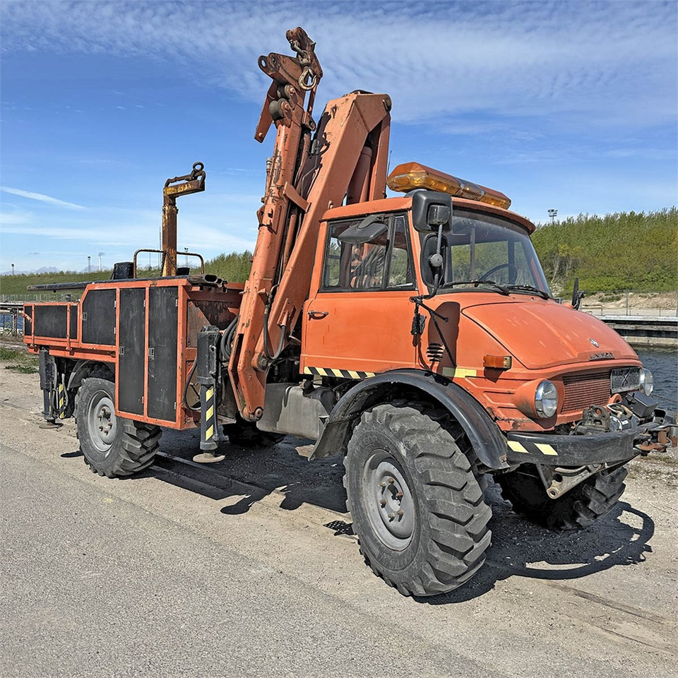 Mercedes Unimog 116 - Kranbil: bild 1 Mercedes Unimog 116 - Kranbil: bild 1