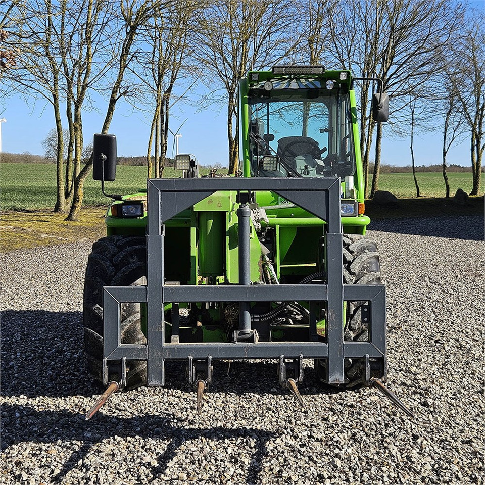 Merlo TURBO FARMER P40.7CS - Teleskoplastar: bild 4 Merlo TURBO FARMER P40.7CS - Teleskoplastar: bild 4