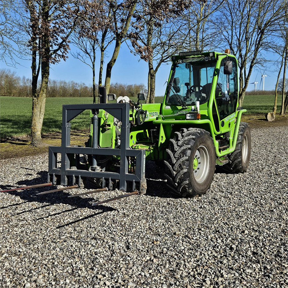 Merlo TURBO FARMER P40.7CS - Teleskoplastar: bild 3 Merlo TURBO FARMER P40.7CS - Teleskoplastar: bild 3