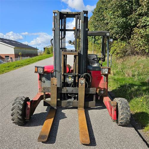 Moffett M4 25.3 - Påhängstruck: bild 3 Moffett M4 25.3 - Påhängstruck: bild 3
