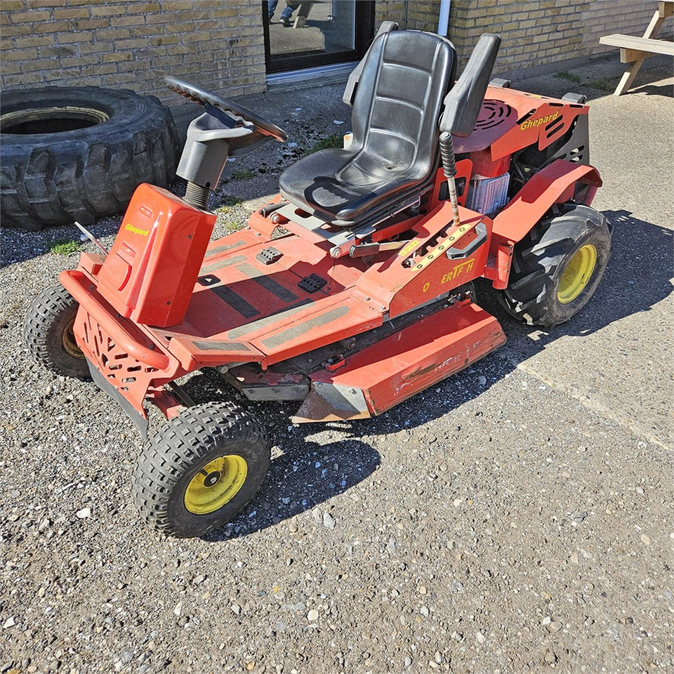 Mowertech Ghepard - Gräsklippare: bild 1 Mowertech Ghepard - Gräsklippare: bild 1