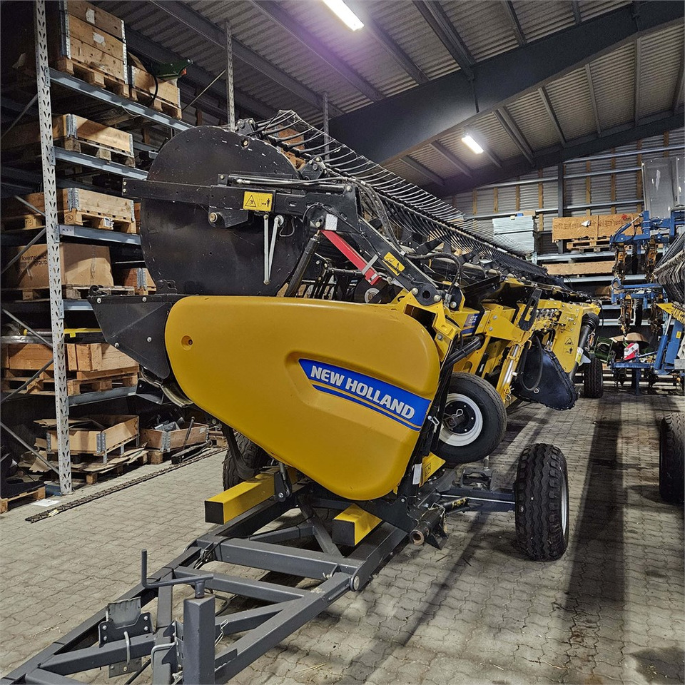 New Holland CT14 - Skördemaskin: bild 4 New Holland CT14 - Skördemaskin: bild 4