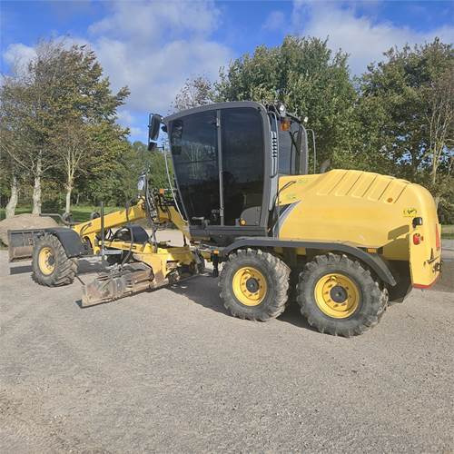 New Holland F 106.7A - Väghyvel: bild 5 New Holland F 106.7A - Väghyvel: bild 5