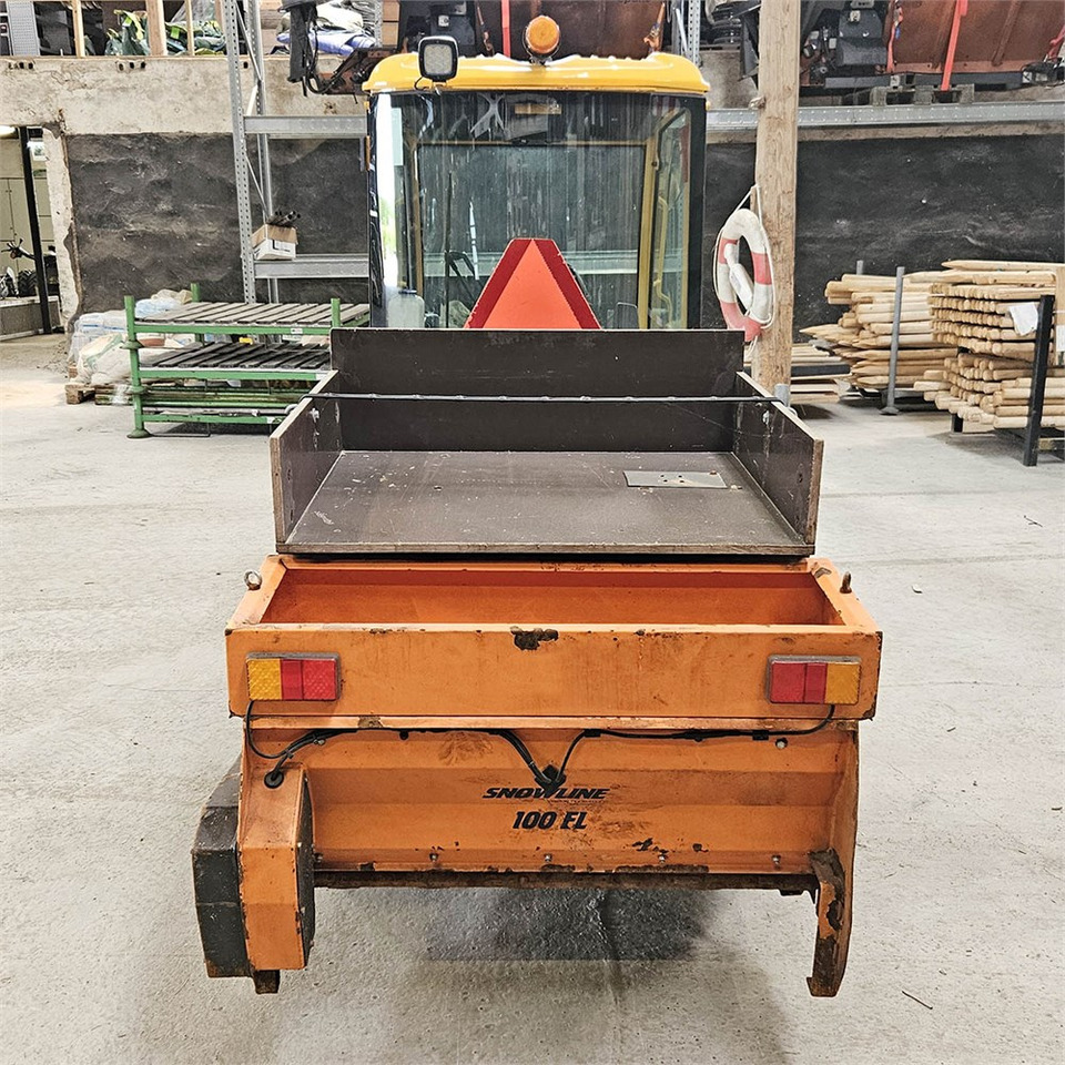 Stiga TITAN 32H - Utility/ Specialfordon: bild 5 Stiga TITAN 32H - Utility/ Specialfordon: bild 5