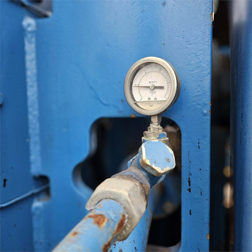 Elgenerator Wärtsilä 16V32 GD: bild 46