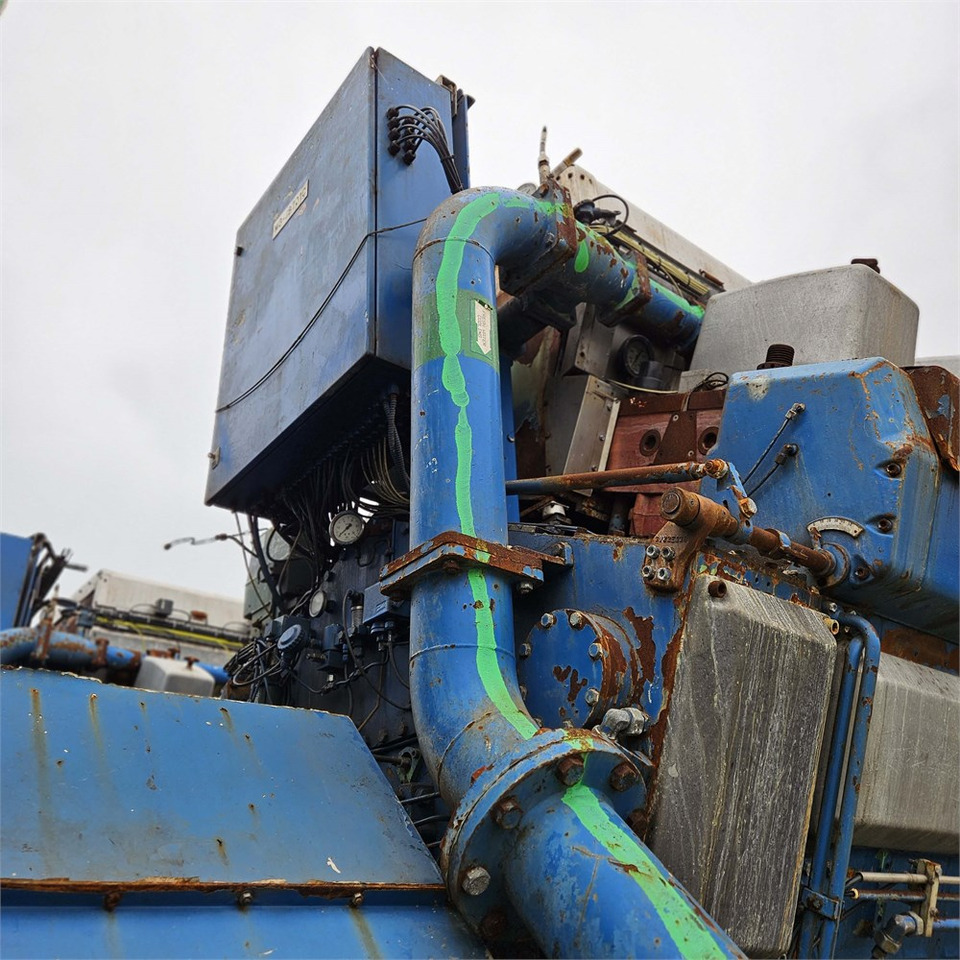 Elgenerator Wärtsilä 16V32 GD: bild 48