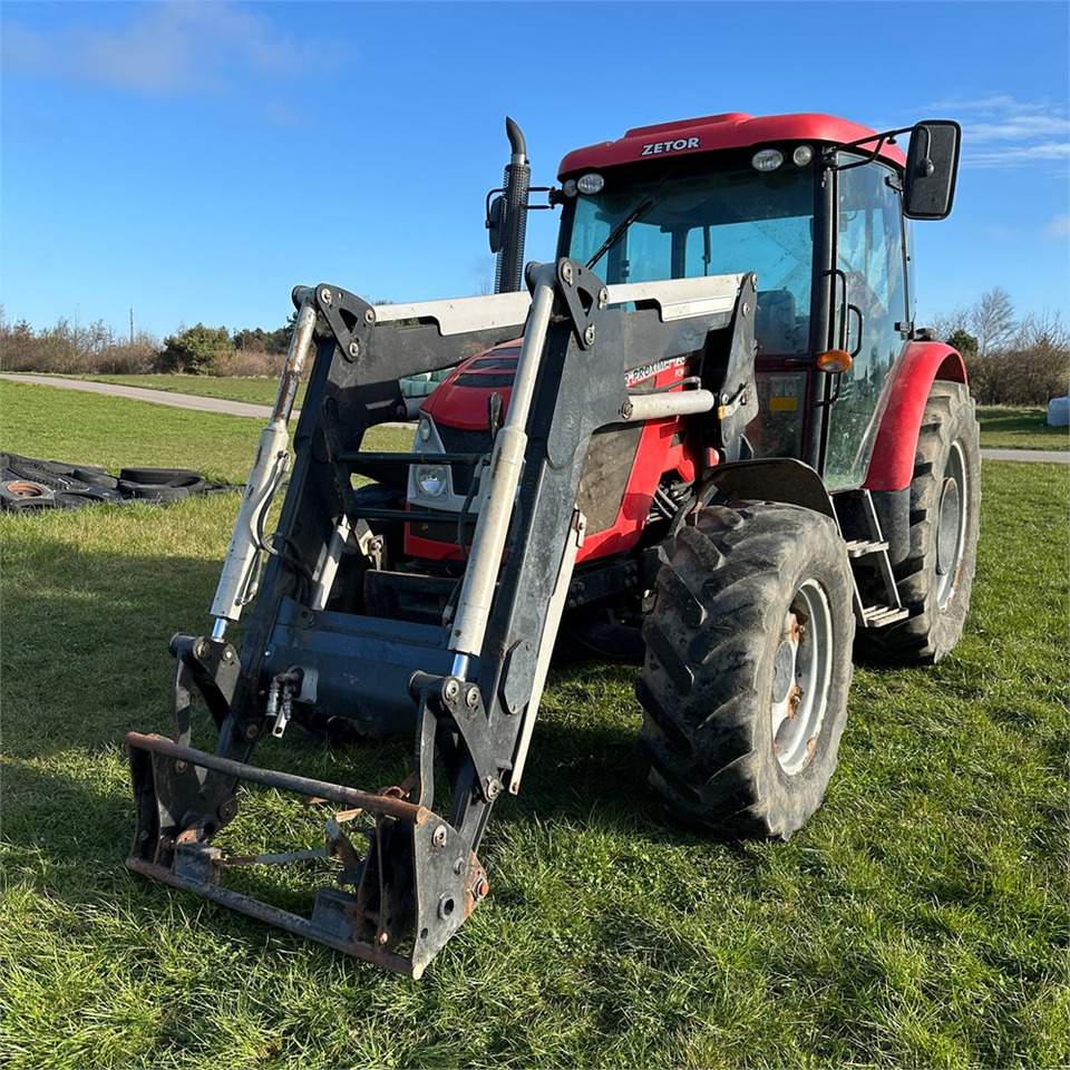 Zetor PROXIMA POWER 120 - Traktor: bild 2 Zetor PROXIMA POWER 120 - Traktor: bild 2
