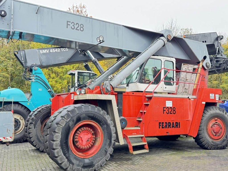 CVS Ferrari F328PB - Reachstacker: bild 3 CVS Ferrari F328PB - Reachstacker: bild 3