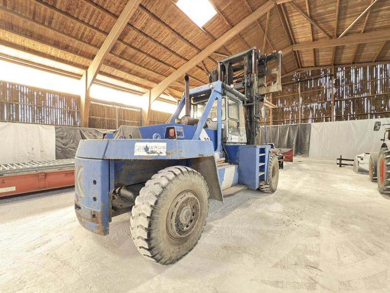 Kalmar DCD28-1200LB - Dieseltruck: bild 2 Kalmar DCD28-1200LB - Dieseltruck: bild 2