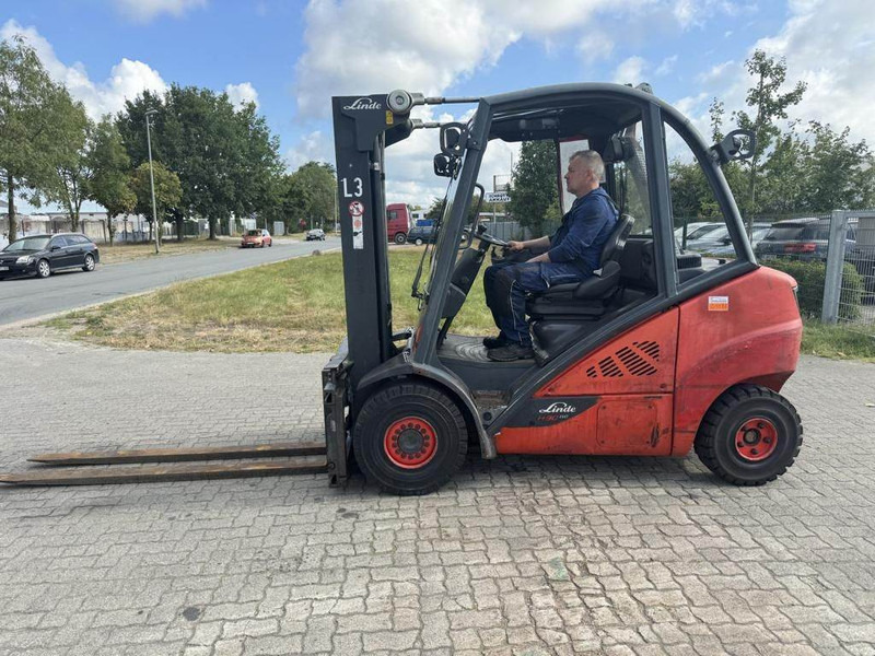 Linde H30D-02 - Dieseltruck: bild 1 Linde H30D-02 - Dieseltruck: bild 1