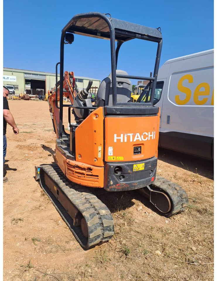 HITACHI ZX26U - Bandgrävare: bild 1 HITACHI ZX26U - Bandgrävare: bild 1