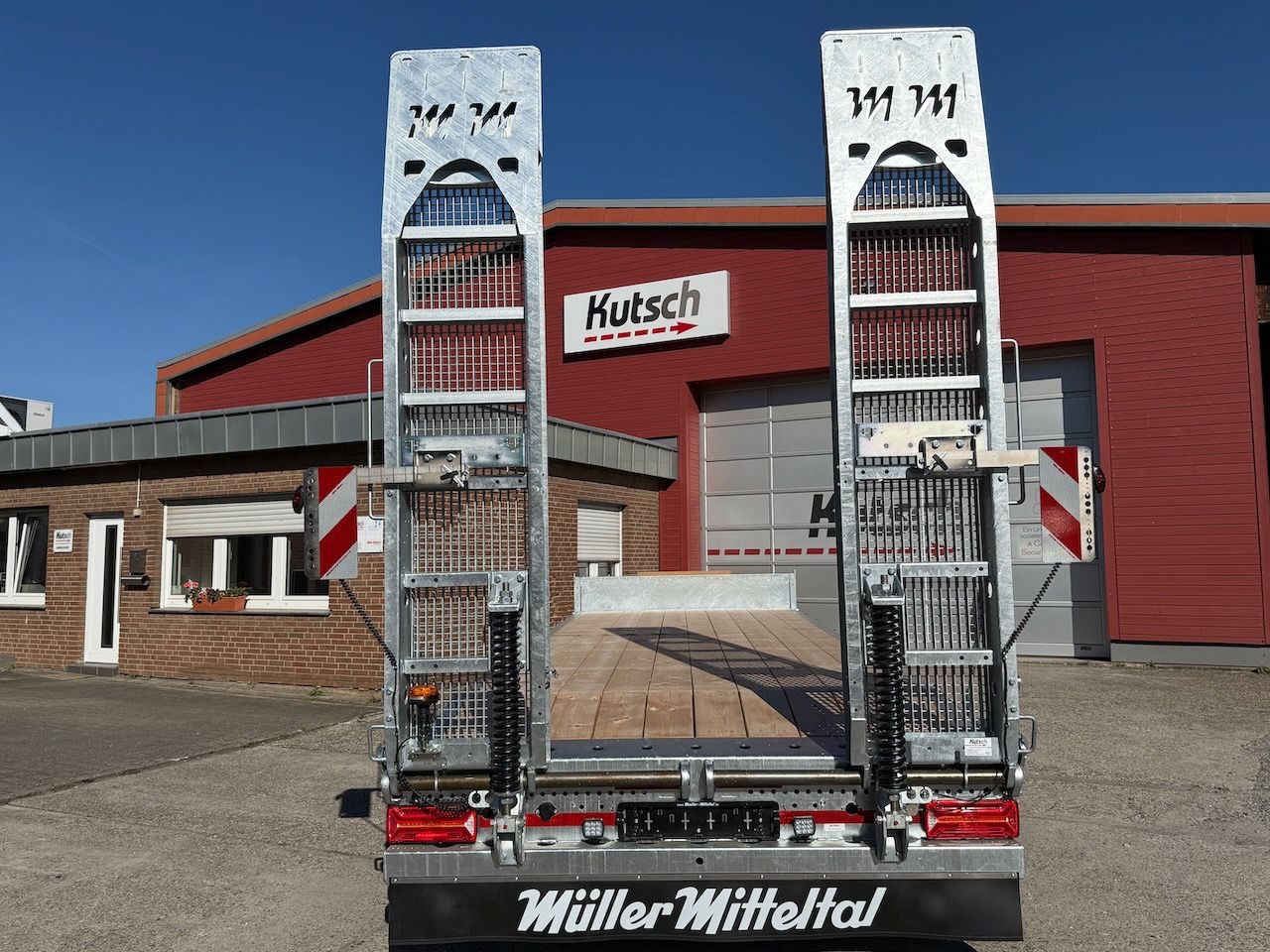 Müller-Mitteltal ETÜ-TA-R 21 Tieflader 7m, luftgefedert, LED - Flaksläp: bild 4 Müller-Mitteltal ETÜ-TA-R 21 Tieflader 7m, luftgefedert, LED - Flaksläp: bild 4