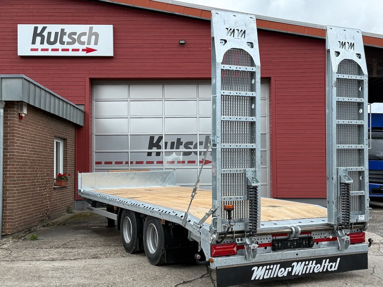 Müller-Mitteltal ETÜTAR 14,4 Tieflader, LED, Runduml. RDÜ - Flaksläp: bild 1 Müller-Mitteltal ETÜTAR 14,4 Tieflader, LED, Runduml. RDÜ - Flaksläp: bild 1