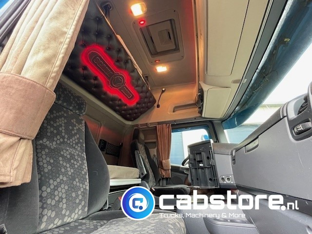 Dragbil Scania R450 LA4X2MNA Euro 6 Topline Scania R450 LA4X2MNA Euro 6 - Topline - 2 Dieseltanks - Bouwjaar 2015 - Good condition: bild 8