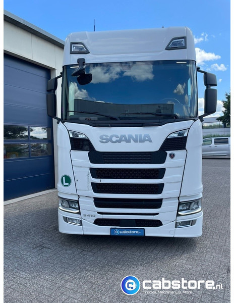 Scania S410 A 4x2 EB Euro 6 - MEGA VOLUME - RETARDER - Bouwjaar 2018 - S-Highline - Km 822.505 - Differentieelslot - Dragbil: bild 3 Scania S410 A 4x2 EB Euro 6 - MEGA VOLUME - RETARDER - Bouwjaar 2018 - S-Highline - Km 822.505 - Differentieelslot - Dragbil: bild 3