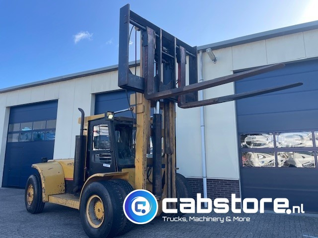 Hyster H 15.00 B Hyster H 15.00 B Heftruck ( H150D ) - Forklift - Gabelstapler - 15 Ton - Year 1989 - 7035 Hours - Side shift - Fork adjustment - Dieseltruck: bild 2 Hyster H 15.00 B Hyster H 15.00 B Heftruck ( H150D ) - Forklift - Gabelstapler - 15 Ton - Year 1989 - 7035 Hours - Side shift - Fork adjustment - Dieseltruck: bild 2