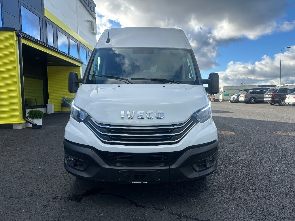 Iveco Daily 35S16A8 12m3 k-auto - Skåpbil: bild 2 Iveco Daily 35S16A8 12m3 k-auto - Skåpbil: bild 2