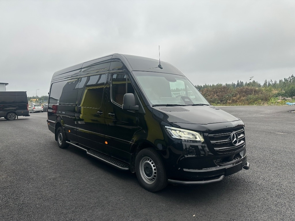 Mercedes-Benz Sprinter 319 Retkis - Skåpbil: bild 4 Mercedes-Benz Sprinter 319 Retkis - Skåpbil: bild 4