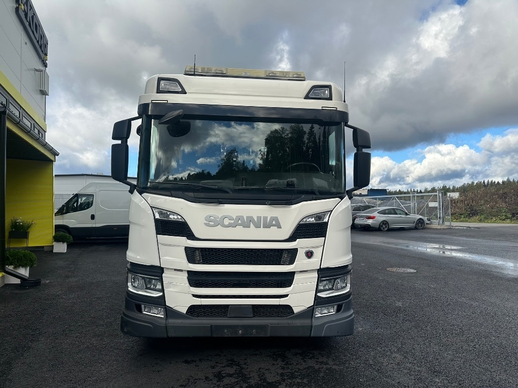 Scania P 370 6x2*4 - Lastväxlare lastbil: bild 2 Scania P 370 6x2*4 - Lastväxlare lastbil: bild 2