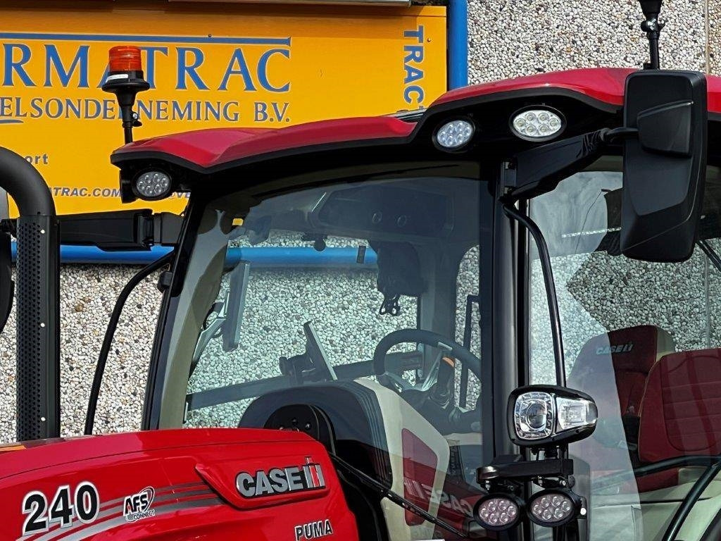 Case IH PUMA 240CVX, AFS Connect, 2024, frontlinkage, GPS! - Traktor: bild 4 Case IH PUMA 240CVX, AFS Connect, 2024, frontlinkage, GPS! - Traktor: bild 4