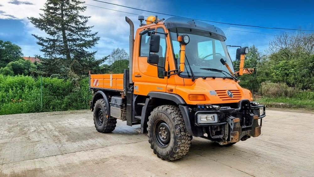 MERCEDES-BENZ Unimog U300 - Utility/ Specialfordon: bild 1 MERCEDES-BENZ Unimog U300 - Utility/ Specialfordon: bild 1