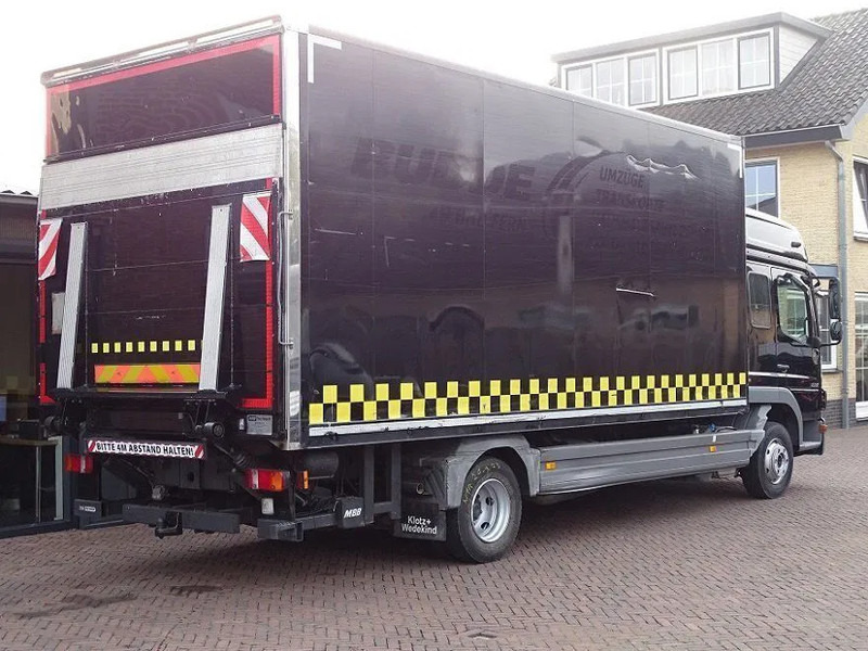 Mercedes-Benz Atego CREWCAB 6 SEATS standheizung lbw 1.5 ton - Lastbil med skåp: bild 3 Mercedes-Benz Atego CREWCAB 6 SEATS standheizung lbw 1.5 ton - Lastbil med skåp: bild 3