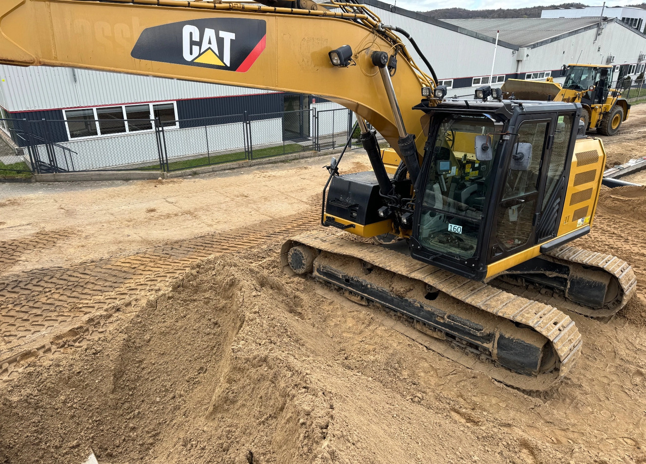 CATERPILLAR 320 EL ROTOTILT SYSTEM GPS LEICA - Bandgrävare: bild 2 CATERPILLAR 320 EL ROTOTILT SYSTEM GPS LEICA - Bandgrävare: bild 2