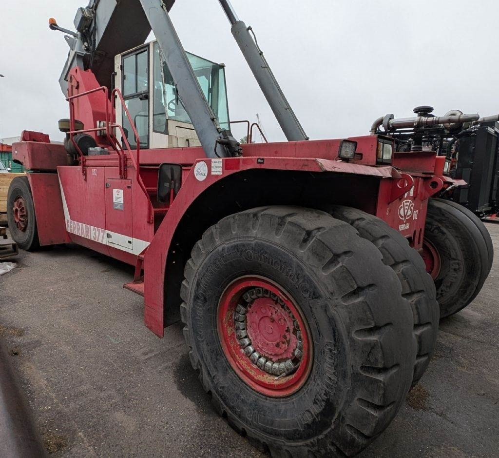 CVS Ferrari F377.5 PB - Reachstacker: bild 2 CVS Ferrari F377.5 PB - Reachstacker: bild 2