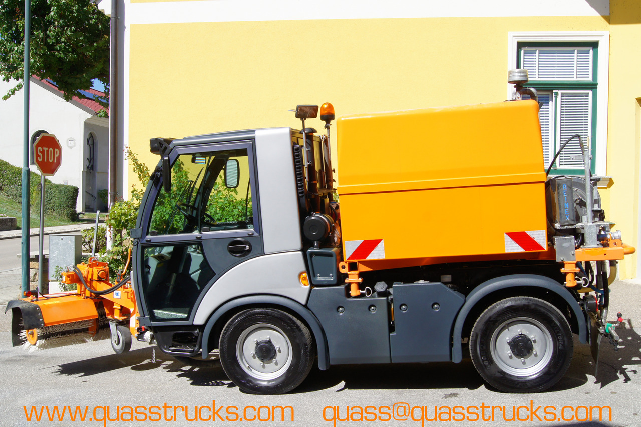MULTICAR TREMO X56 Carrier CS/4x4/Euro 5/Besen/Wasserfass - Sopmaskin: bild 2 MULTICAR TREMO X56 Carrier CS/4x4/Euro 5/Besen/Wasserfass - Sopmaskin: bild 2