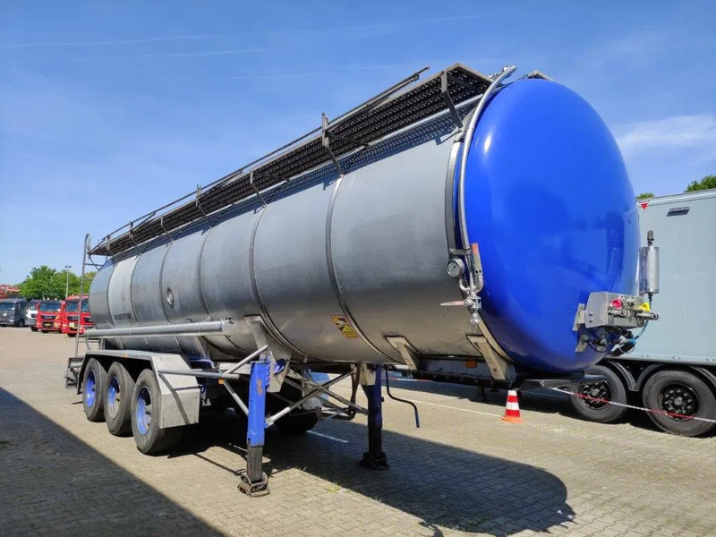 Burg 26165 liter Tankoplegger 1 kamer MET RVS Pomp - Tanktrailer: bild 4 Burg 26165 liter Tankoplegger 1 kamer MET RVS Pomp - Tanktrailer: bild 4