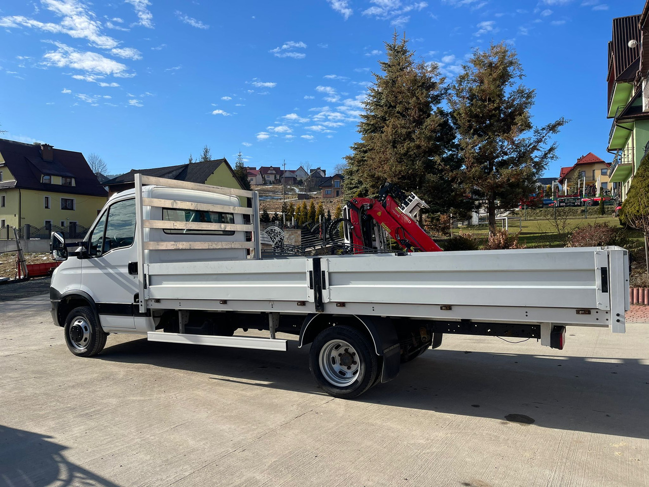 IVECO DAILY 55 150 - Transportbil med flak: bild 4 IVECO DAILY 55 150 - Transportbil med flak: bild 4