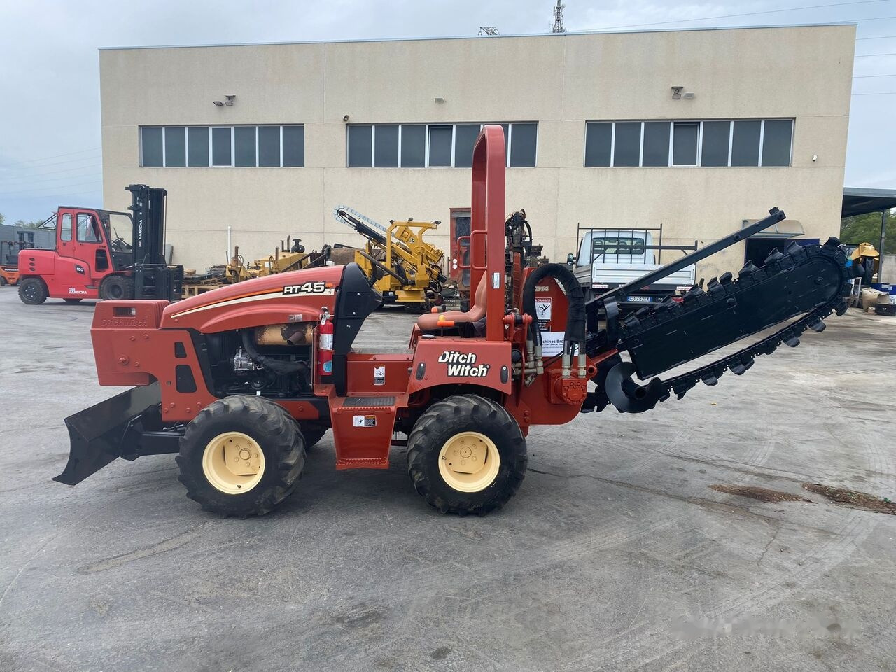 Ditch-Witch RT45 - Kedjegrävare: bild 1 Ditch-Witch RT45 - Kedjegrävare: bild 1