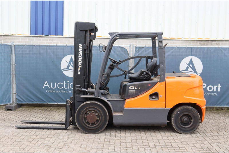 Doosan - Dieseltruck: bild 2 Doosan - Dieseltruck: bild 2