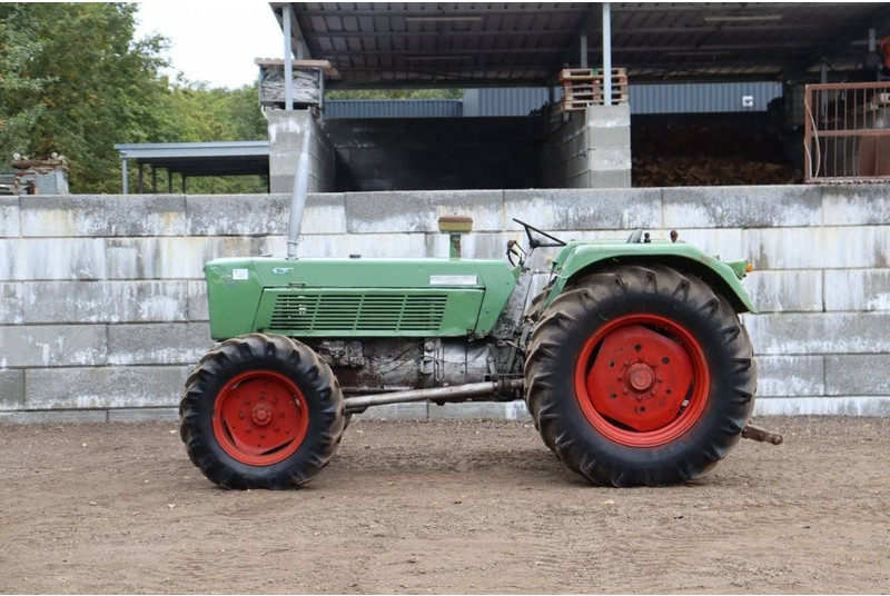 Fendt Favorit 610 S Turbomatik - Traktor: bild 2 Fendt Favorit 610 S Turbomatik - Traktor: bild 2