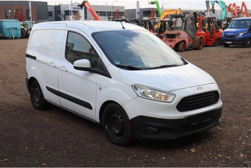 Skåpbil Ford Transit Courier: bild 7