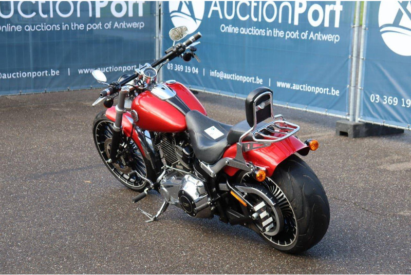 Harley-Davidson Breakout - Motorcykel: bild 4 Harley-Davidson Breakout - Motorcykel: bild 4