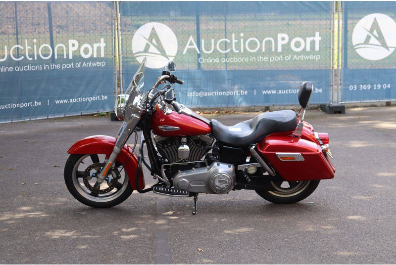 Harley-Davidson Dyna Switchback - Motorcykel: bild 2 Harley-Davidson Dyna Switchback - Motorcykel: bild 2