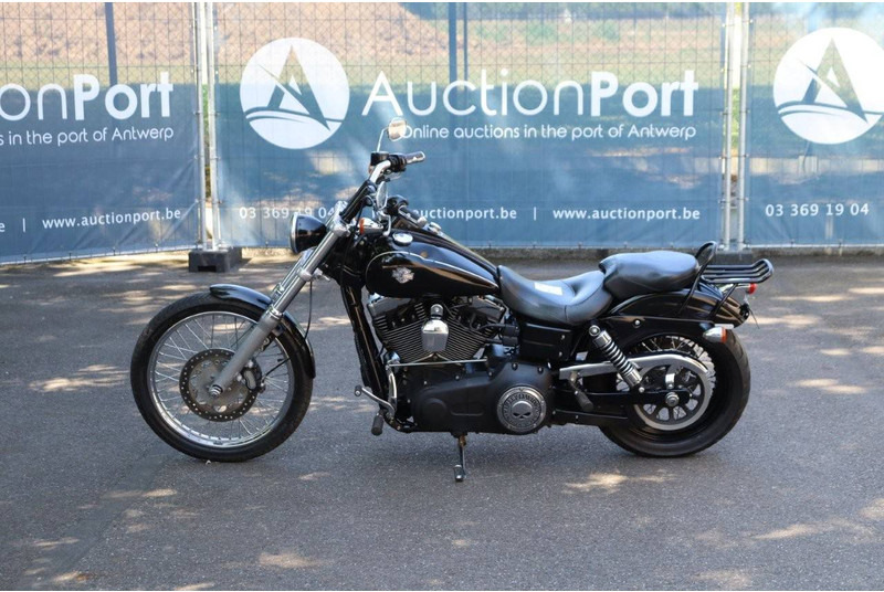 Harley-Davidson Dyna Wide Glide - Motorcykel: bild 2 Harley-Davidson Dyna Wide Glide - Motorcykel: bild 2