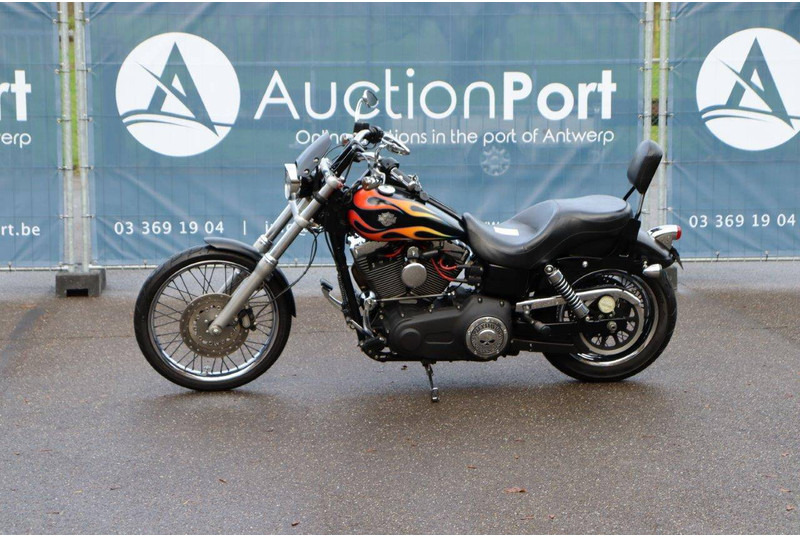 Harley-Davidson Dyna Wide Glide - Motorcykel: bild 1 Harley-Davidson Dyna Wide Glide - Motorcykel: bild 1