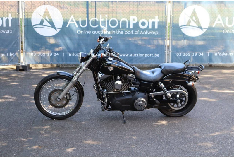 Harley-Davidson Dyna Wide Glide - Motorcykel: bild 1 Harley-Davidson Dyna Wide Glide - Motorcykel: bild 1