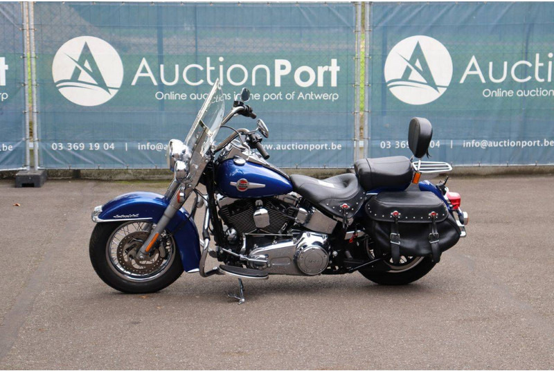 Harley-Davidson Heritage Softail Classic - Motorcykel: bild 1 Harley-Davidson Heritage Softail Classic - Motorcykel: bild 1