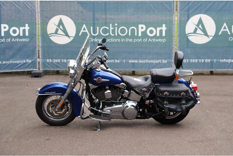 Harley-Davidson Heritage Softail Classic - Motorcykel: bild 2 Harley-Davidson Heritage Softail Classic - Motorcykel: bild 2