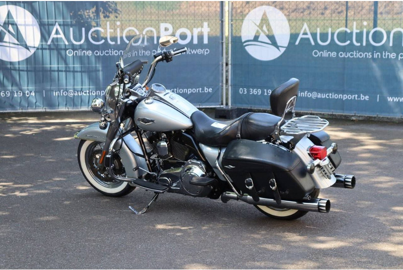 Harley-Davidson Road King Classic - Motorcykel: bild 3 Harley-Davidson Road King Classic - Motorcykel: bild 3
